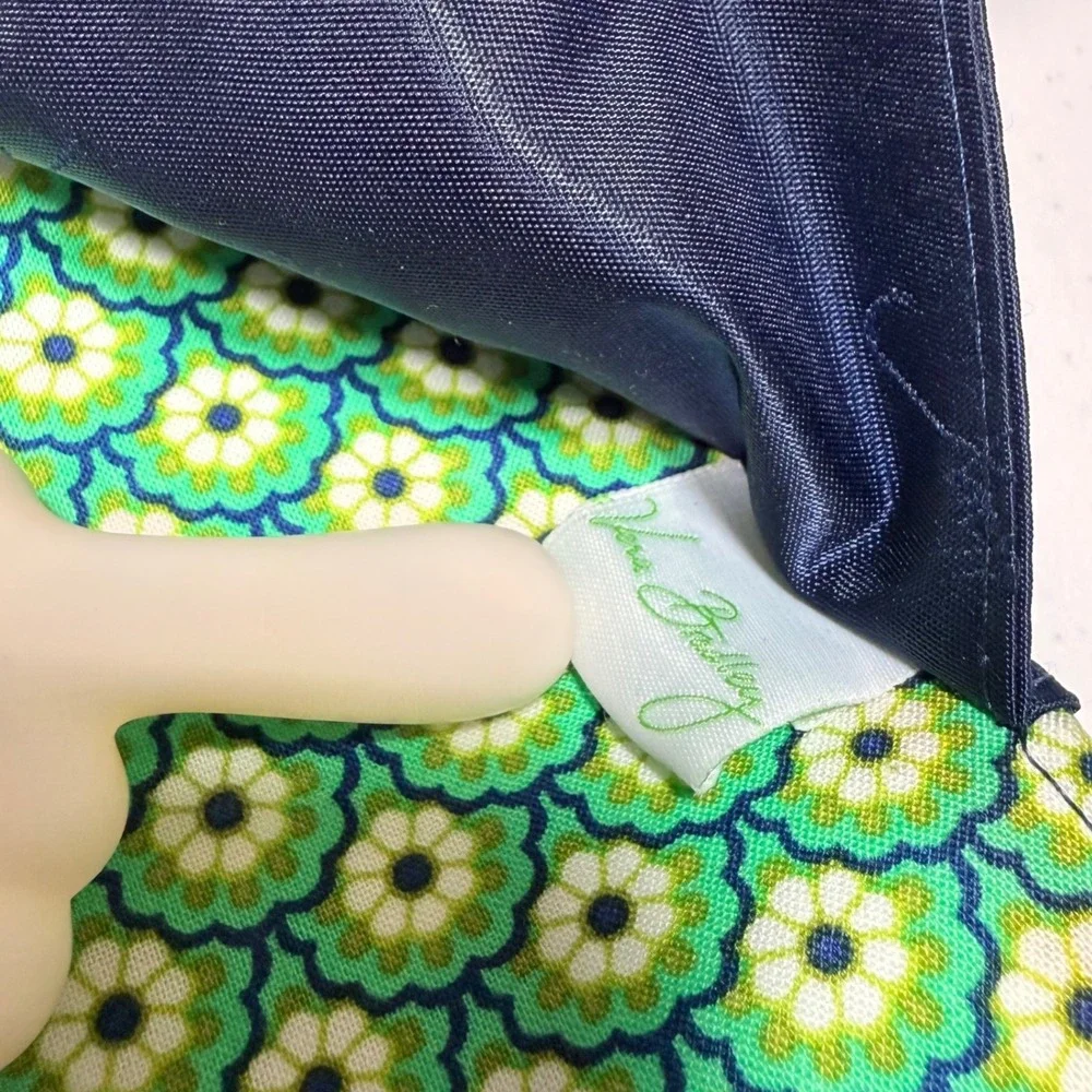 Vera Bradley Blue Green Paisley Floral Bifold Wallet ID Window Snap Closure - Picture 8 of 12